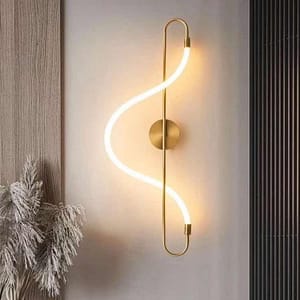 Modern Metallic Linear Wall Light Creative Room