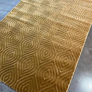 Gold Scallop Shell Rug