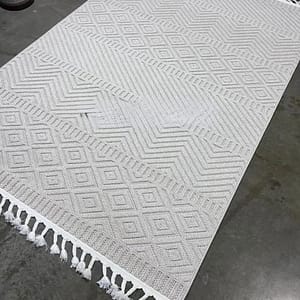 Bohemian Fringe Rug in Cream with Geometric Pattern